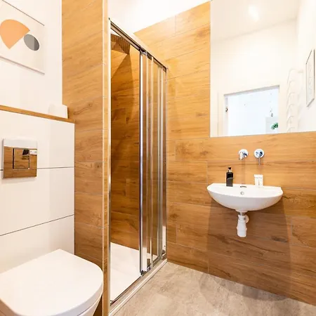 Apartment Victus Spacious In The Center By Renters *