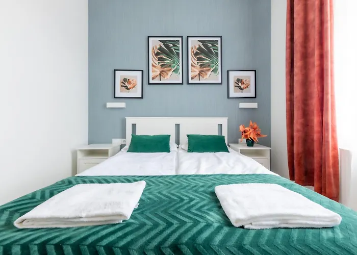 Victus Apartamenty, Victus