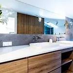 Victus Spacious In The Center By Renters Apartmán *