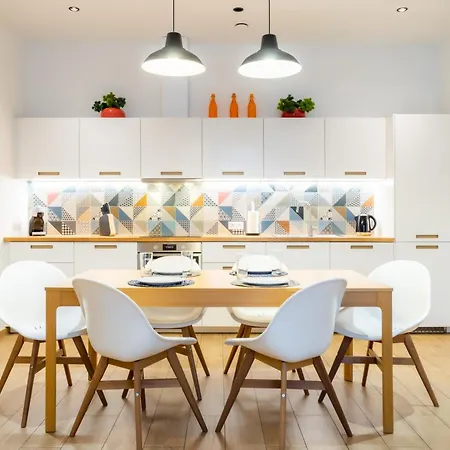 Appartement Victus Spacious In The Center By Renters Sopot